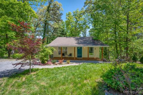 121 Mcdonald St, Tryon, NC 28782