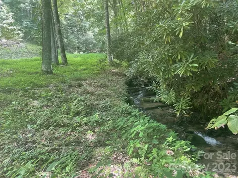 17 Long Creek Road #17/18, Bryson City, NC 28713