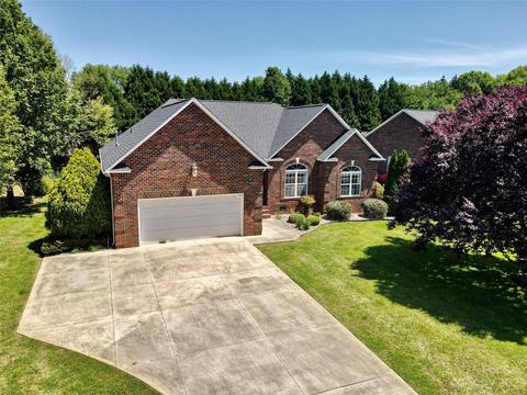 106 Overhill Dr, Salisbury, NC 28144