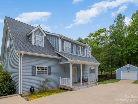 121 Stonecliff Ln, Stony Point, NC 28678