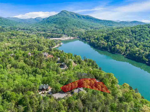 9999 Highland Heights 9 Ct #9, Lake Lure, NC 28746