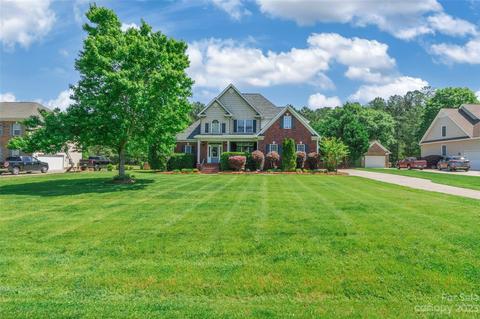 5045 Gatsby Cir, Rock Hill, SC 29732