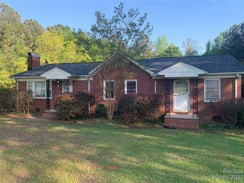 2267 Nc 109 S Hwy S, Wadesboro, NC 28170