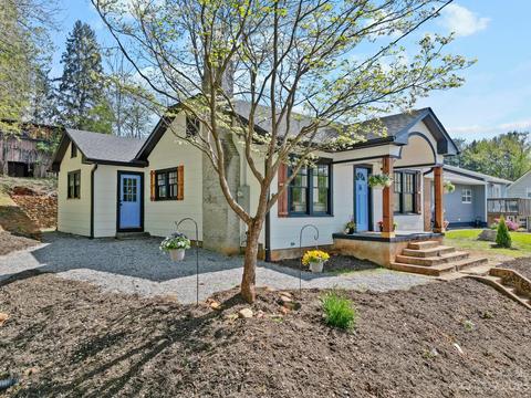 29 Poplar St, Canton, NC 28716