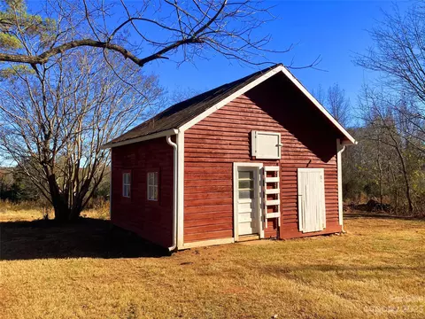 115 Harrison St, Bostic, NC 28018 photo 9