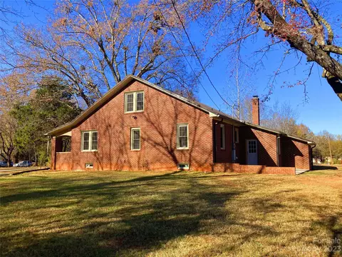 115 Harrison St, Bostic, NC 28018 photo 6