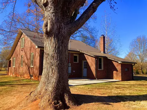 115 Harrison St, Bostic, NC 28018 photo 8