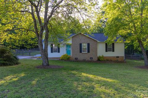 2025 Forest Creek Dr, Rock Hill, SC 29730