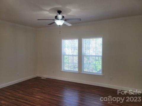37 Hampton Hts, Canton, NC 28716 photo 6