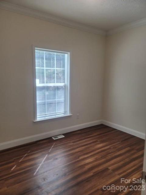 37 Hampton Hts, Canton, NC 28716 photo 11