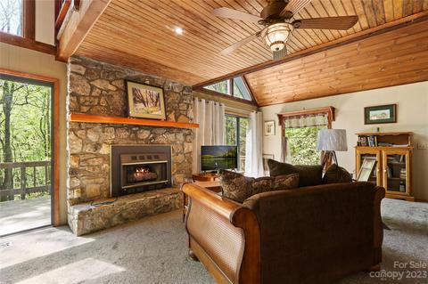845 Trout Lake Rd, Deep Gap, NC 28618 photo 3