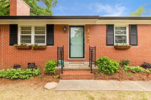 1548 Summit Ave, Lancaster, SC 29720 photo 3