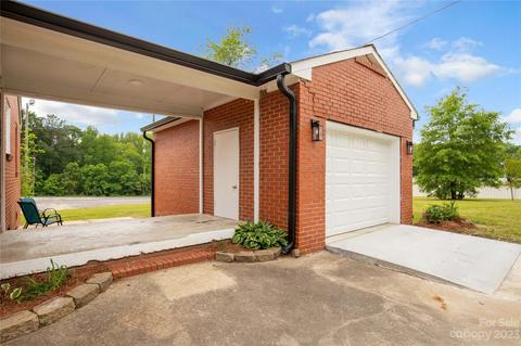 1548 Summit Ave, Lancaster, SC 29720 photo 4