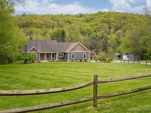 549 Old Fort Rd, Fairview, NC 28730