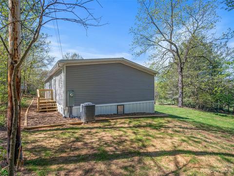 390 Carpenter Rd, Spruce Pine, NC 28777 photo 13
