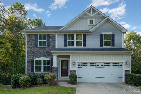 7524 W Berkeley Rd, Denver, NC 28037