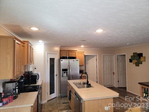 2 Metas Ln, Candler, NC 28715 photo 24