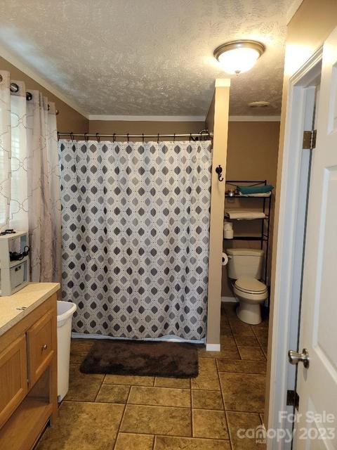 2 Metas Ln, Candler, NC 28715 photo 32