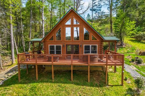 2023 Turnpike Rd, Marshall, NC 28753