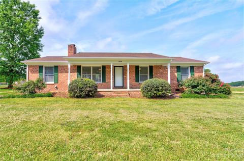 1009 Cleveland Ave, Grover, NC 28073