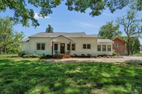 11627 Sam Black Rd, Midland, NC 28107