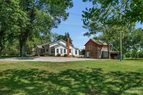 11627 Sam Black Rd, Midland, NC 28107 photo 5