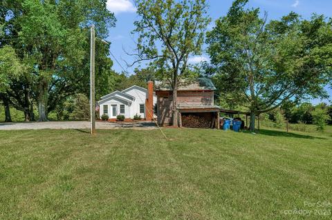 11627 Sam Black Rd, Midland, NC 28107 photo 8