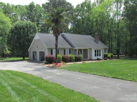 2115 Arden Dr, Monroe, NC 28112 photo 1