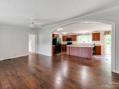 10039 Cravenridge Ct, Davidson, NC 28036 photo 5