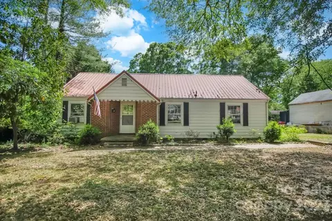 826 Kings Rd, Shelby, NC 28150
