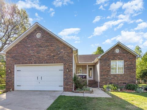 2680 Hill Top Dr, Salisbury, NC 28147