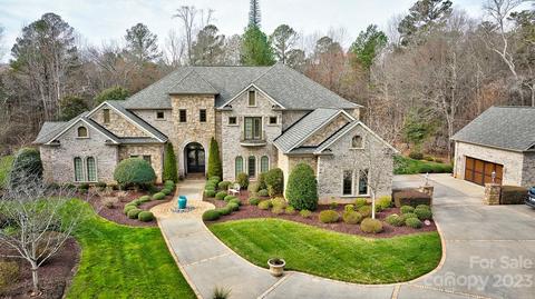 235 Blue River Rd, Lake Wylie, SC 29710