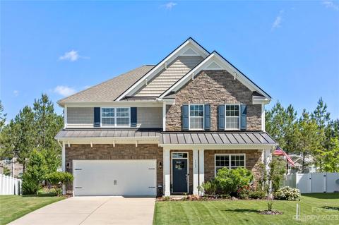 1369 Tupelo Rd, Lake Wylie, SC 29710