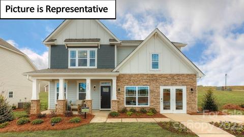 109 Vaughn Ct, Troutman, NC 28166