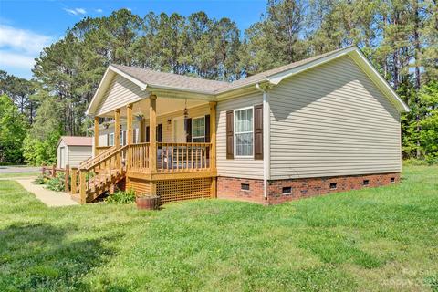 2805 Sweeping Pine Ln, Denver, NC 28037 photo 2
