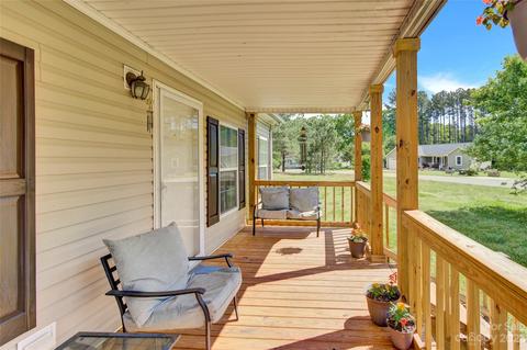 2805 Sweeping Pine Ln, Denver, NC 28037 photo 5