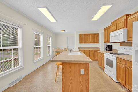 2805 Sweeping Pine Ln, Denver, NC 28037 photo 11