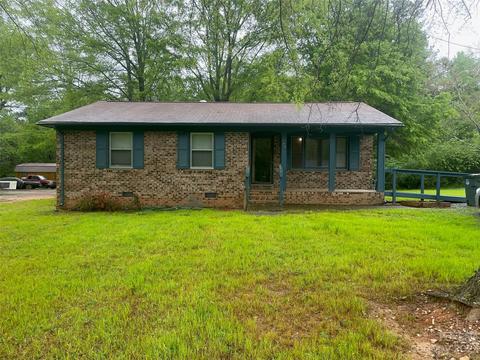 805 Burns St, Wadesboro, NC 28170