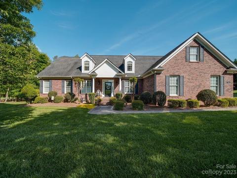 726 Poston Dr, Rock Hill, SC 29732
