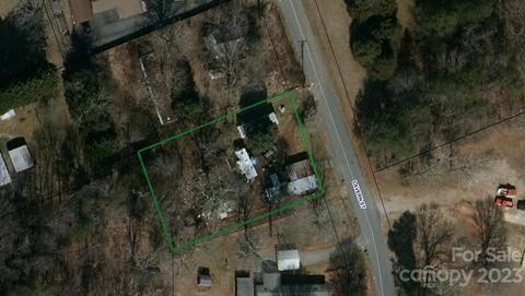5145 Lavern St, Conover, NC 28613 photo 2