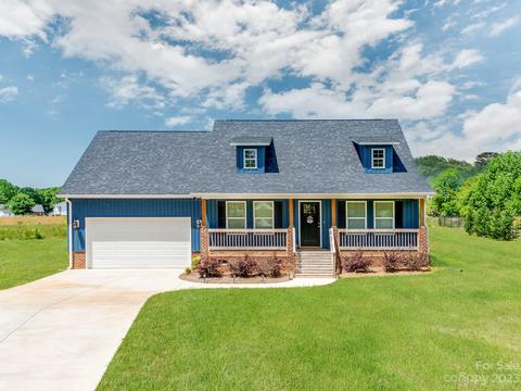 1355 Bryson Creek Dr, Mcconnells, SC 29726