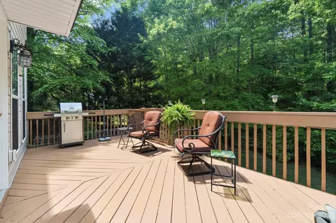 6521 Emory Dr, Hickory, NC 28601 photo 26