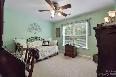 6521 Emory Dr, Hickory, NC 28601 photo 18