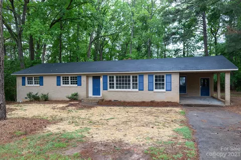 1981 Huntington Pl, Rock Hill, SC 29732
