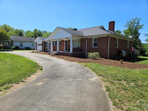3209 Us 70 Hwy E, Morganton, NC 28655 photo 2