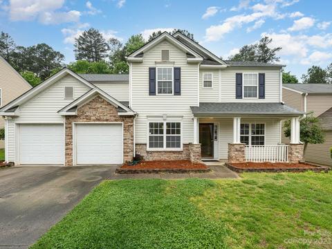 1439 Highfield Ct, Charlotte, NC 28216