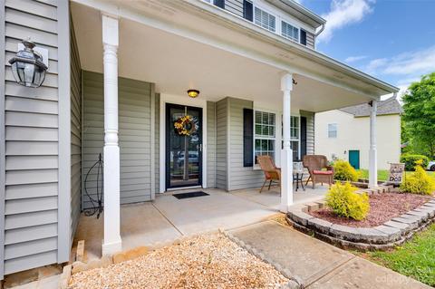 1125 Fenwick Ct, Clover, SC 29710
