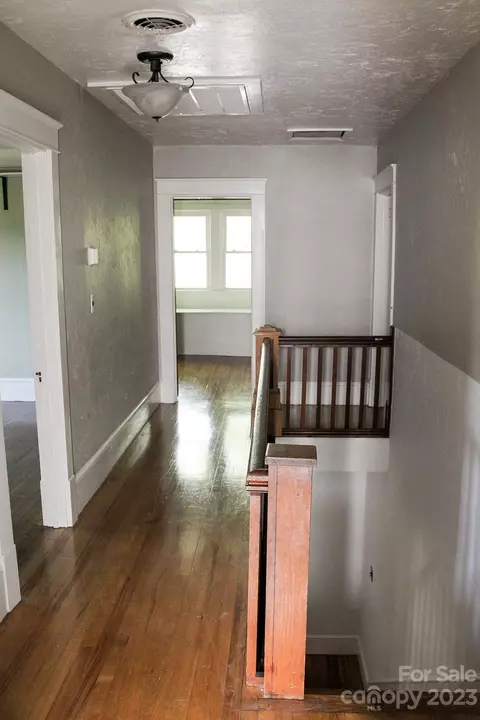 497 Summit Ave, Spruce Pine, NC 28777 photo 26