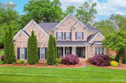 2682 Tyndall Dr, Concord, NC 28027