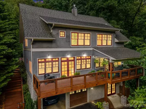 3 Fairmont Rd, Asheville, NC 28804